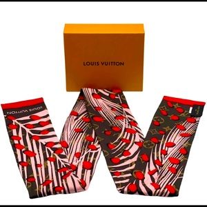 Louis Vuitton Jungle Dots and Bandeau ❤️